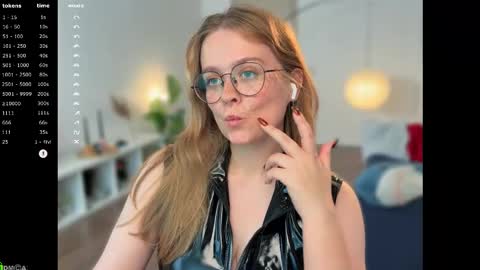 Emily  online show from 10-19-25, 12:17