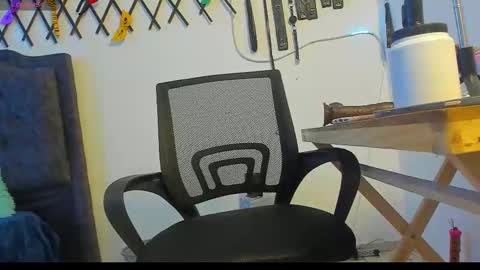 emilyfreire online show from 11-12-25, 03:23