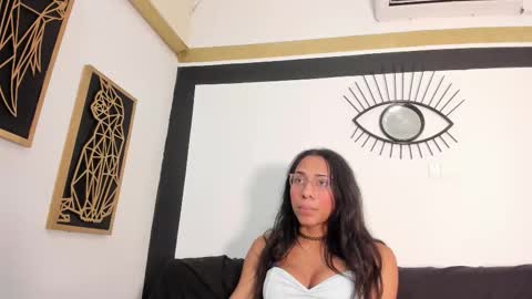 Emily online show from 09-25-25, 11:36