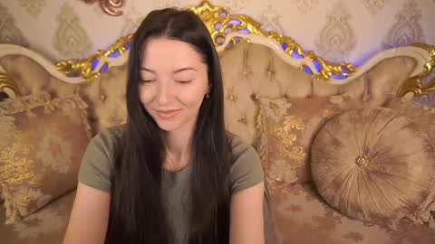 Emily online show from 03-06-25, 07:25