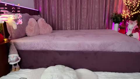 Emily  online show from 12-20-25, 06:15