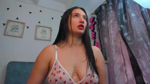 Emily Jang online show from 11-04-25, 04:50