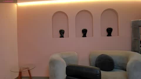 Emily online show from 10-18-25, 03:53