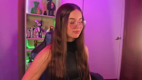 VALEEEN online show from 12-10-24, 04:17