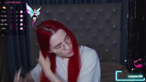 EmilyKents online show from 10-14-25, 01:28