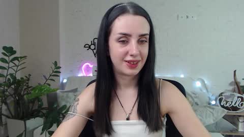 Emyli online show from 02-24-25, 08:58