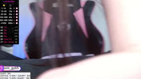 Emilyn online show from 10-04-25, 03:54