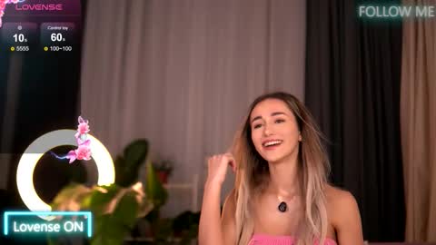 Emily online show from 10-15-25, 04:01