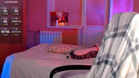 Emily  Emi online show from 10-28-25, 04:20