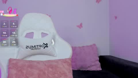 Emily  online show from 10-07-25, 10:45