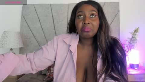 emilyrojas online show from 01-11-25, 06:23