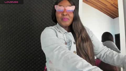 emilyrojas online show from 01-17-25, 12:31