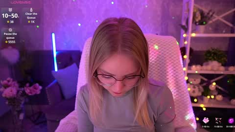  MY NAME IS Emily WELCOME EVERYONE I WILL BE HAPPY TO GIVE YOU WHAT YOU HAVE DREAMED OF FOR SO LONG online show from 01-18-25, 09:34