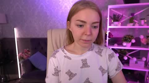  MY NAME IS Emily WELCOME EVERYONE I WILL BE HAPPY TO GIVE YOU WHAT YOU HAVE DREAMED OF FOR SO LONG online show from 09-18-25, 06:26