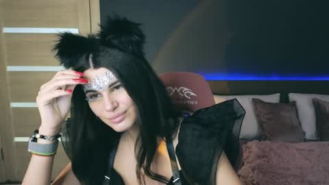 Emily online show from 01-27-25, 04:20