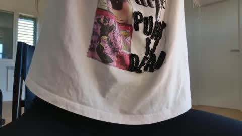 Emily ----  online show from 10-29-25, 11:56