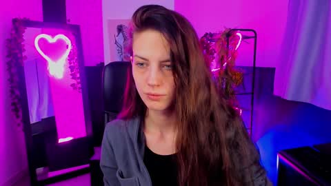 Emily online show from 01-03-25, 08:21