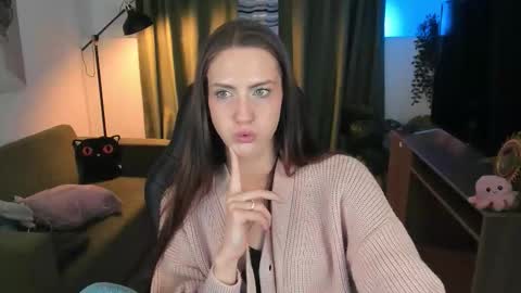 Emily online show from 10-14-25, 08:26