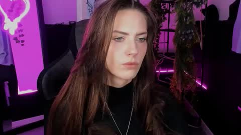 Emily online show from 11-06-25, 08:26