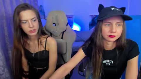 Emily online show from 11-07-25, 12:27