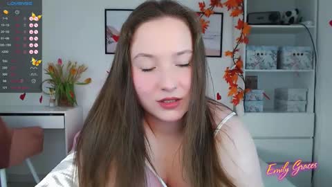 Emily online show from 03-11-25, 06:32