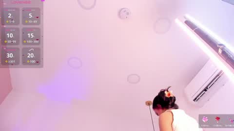 Emily Bank online show from 12-29-24, 05:21