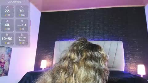 Snapshot of emilyy_sexy01 chatting on 01-31-25, 01:56 emilyy_sexy01 online show from 01-31-25, 01:56