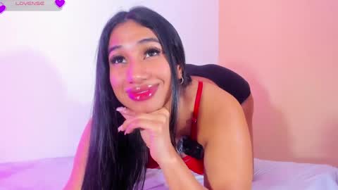 Snapshot of emilyy_walker chatting on 04-09-26, 12:43 emilyy_walker online show from 04-09-26, 12:43