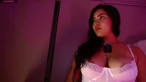 emilyzuits online show from 10-06-25, 08:39