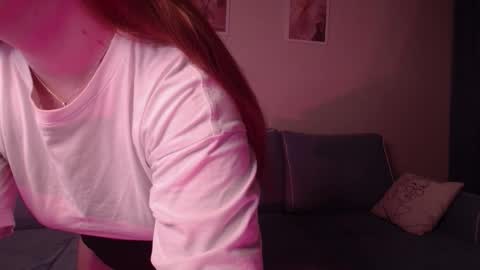 Emmi online show from 09-14-25, 05:12