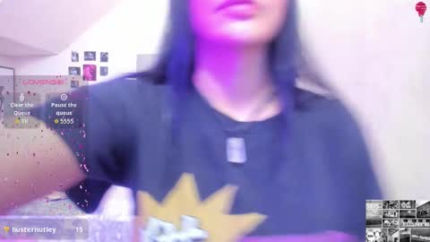 Snapshot of emma__15 chatting on 09-23-25, 07:17 emma online show from 09-23-25, 07:17