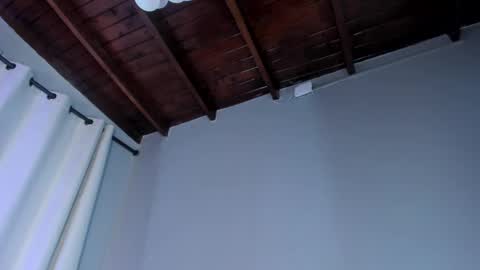 emma__hills_ online show from 09-09-25, 09:14