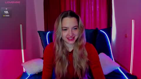 Snapshot of emma__rosss chatting on 09-09-25, 02:55 emma__rosss online show from 09-09-25, 02:55