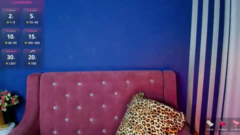 Snapshot of emma__rosss chatting on 12-05-25, 02:20 emma__rosss online show from 12-05-25, 02:20