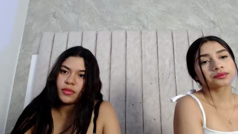 emma_and_aysha online show from 02-20-25, 05:29