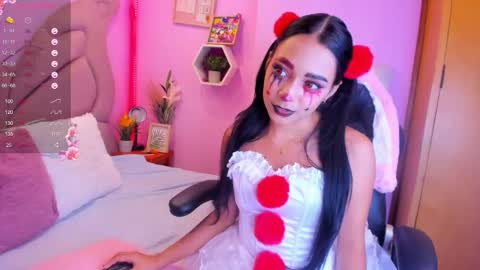 Emma Anturin online show from 10-30-25, 11:05