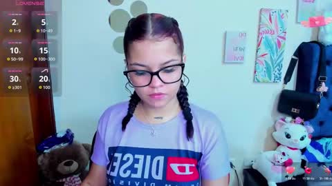 Snapshot of emma_boo_ chatting on 11-18-25, 04:55 emma_boo_ online show from 11-18-25, 04:55