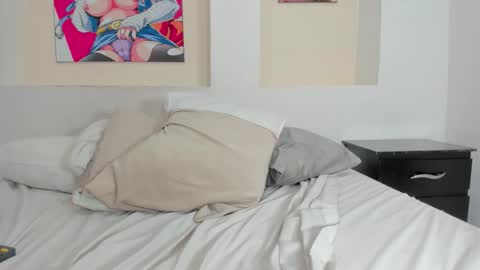 Snapshot of emma_cartter1 chatting on 11-23-25, 03:45 emma_cartter1 online show from 11-23-25, 03:45