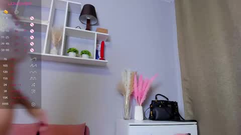 Emma online show from 03-02-25, 01:47