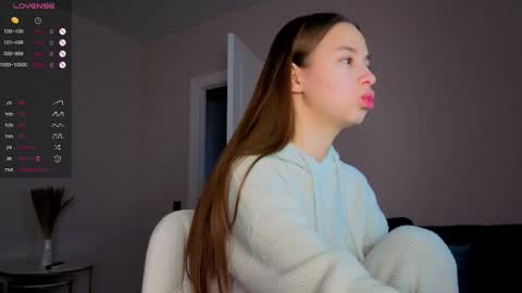 Emma online show from 09-14-25, 01:16