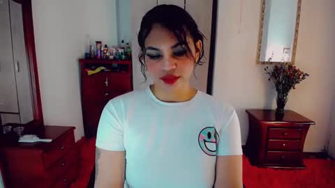 Snapshot of emma_diva chatting on 12-08-24, 06:39 emma online show from 12-08-24, 06:39