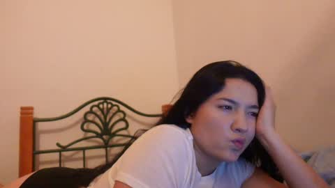 emma_johnson_ online show from 10-10-25, 03:49