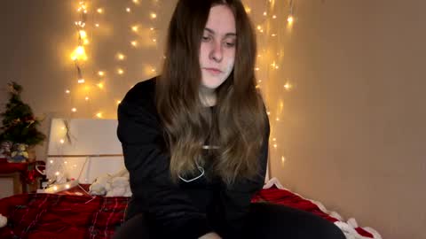 emma_just online show from 01-04-25, 02:14