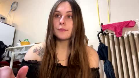 emma_just online show from 02-05-25, 04:25