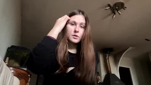 emma_just online show from 02-09-25, 08:22
