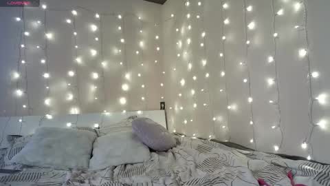 Snapshot of emma_just chatting on 02-26-26, 08:46 emma_just online show from 02-26-26, 08:46