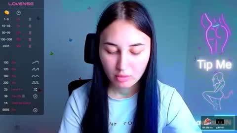 Emma online show from 09-14-25, 06:12