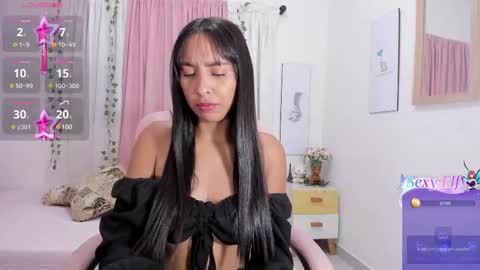 Emma online show from 03-03-25, 07:06