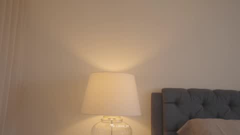 emma_lu1 online show from 11-18-25, 04:00