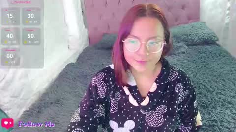 Snapshot of emma_luna1986 chatting on 01-14-25, 05:19 Emma online show from 01-14-25, 05:19